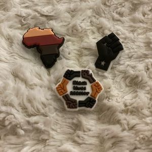 MAKE AN OFFER ‼️ JIBBITZ FOR CROCS ⭐️ Black Lives Matter